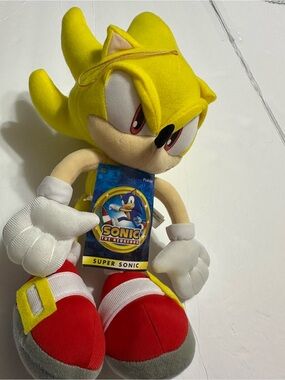 Great Eastern GE-8958 Sonic The Hedgehog Plush - Super Sonic, 12"